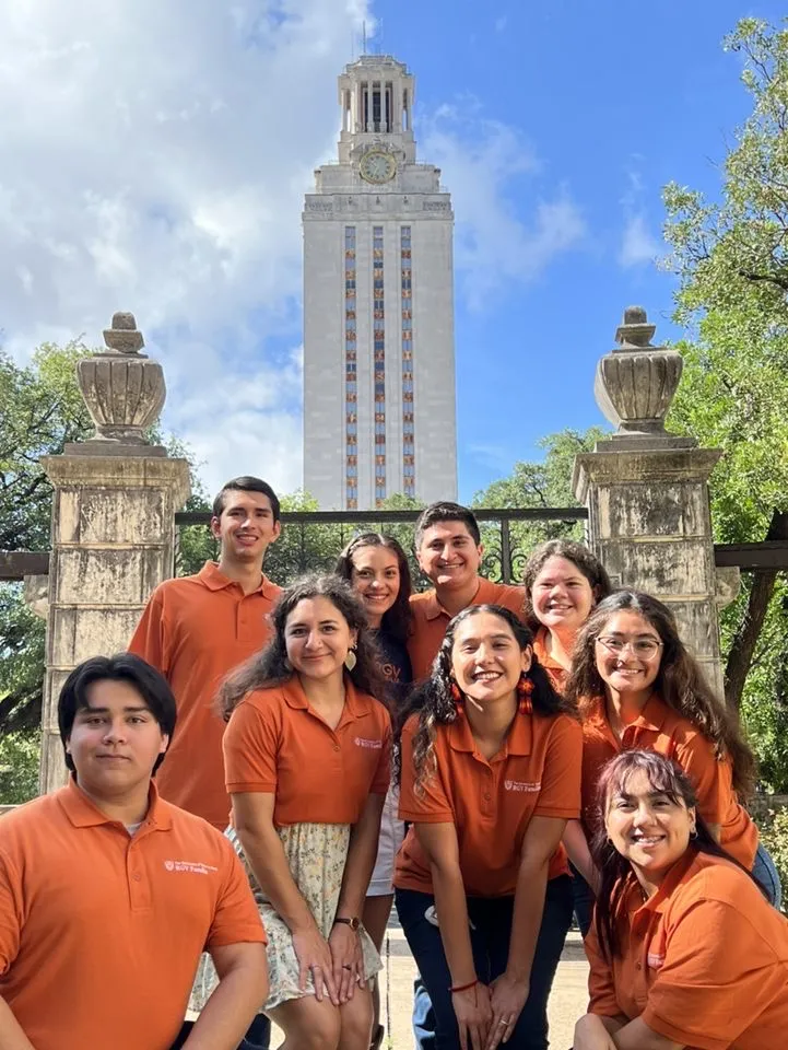 RGV Familia student leadership team poses in front of the UT Tower.