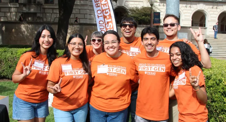 Group of First-Gen UT Students posing for a photo